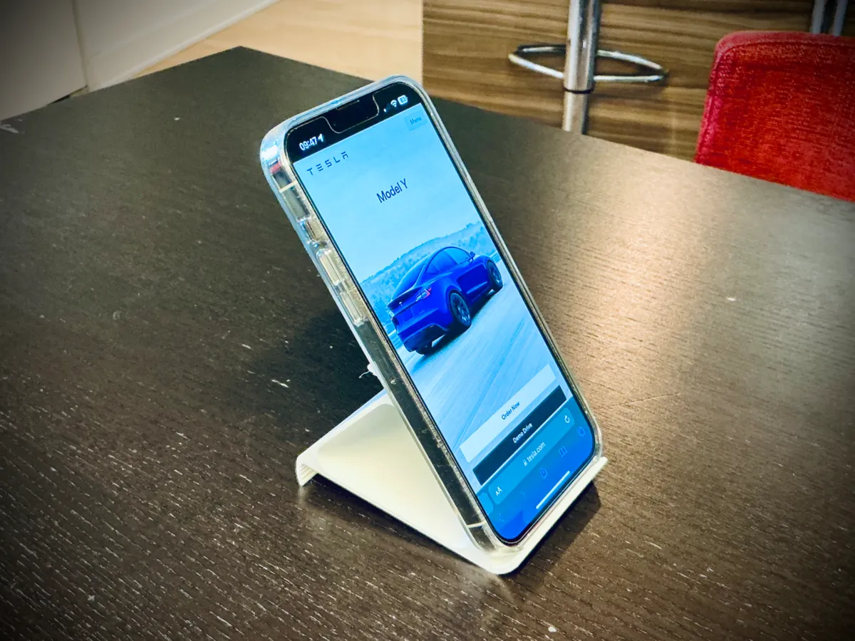 Tri Angle Phone Stand, 3 Viewing Angles, photo 4 of 4 - Tri Angle Phone Stand, 3 Viewing Angles Tools