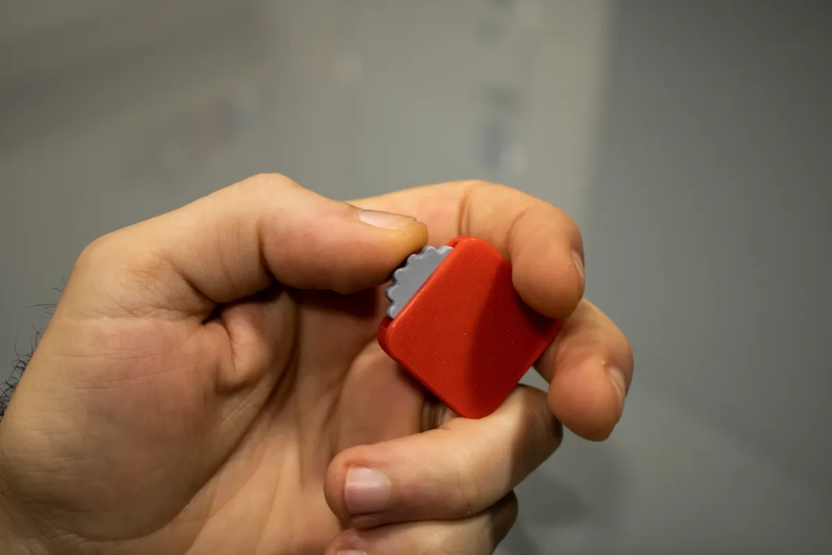 Fidget clicker, photo 4 of 4 - Fidget clicker Toys & Games
