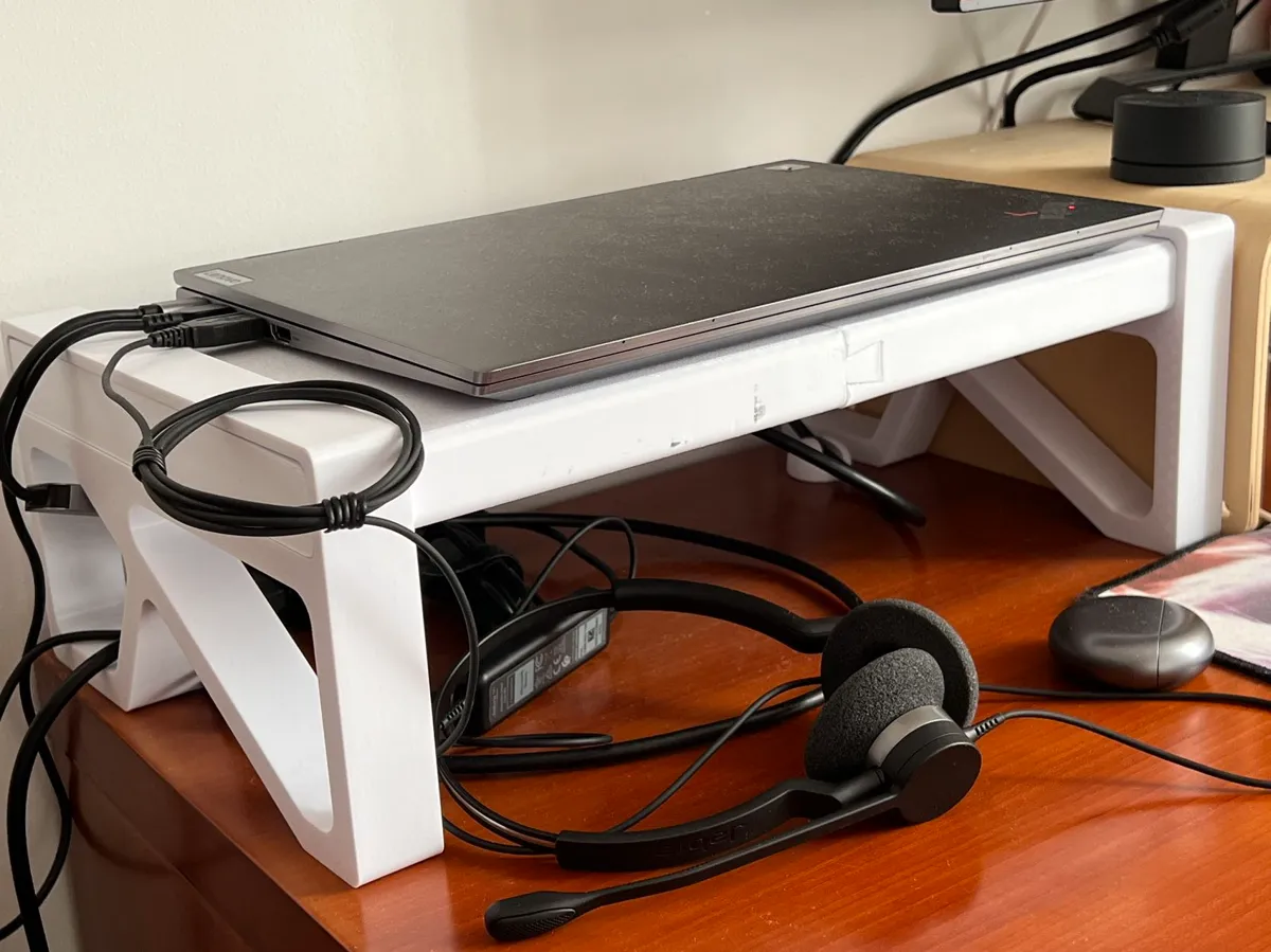 Monitor Booster Stand 显示器增高架 Laptop Stand笔记本电脑支架 - Laptop Risers & Cooling Stands, in stock