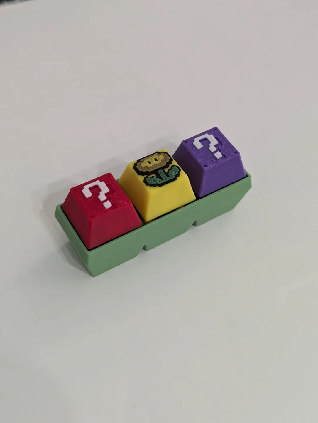 Flower keycap 8bit vintage style, photo 4 of 4 - Flower keycap 8bit vintage style Toys & Games