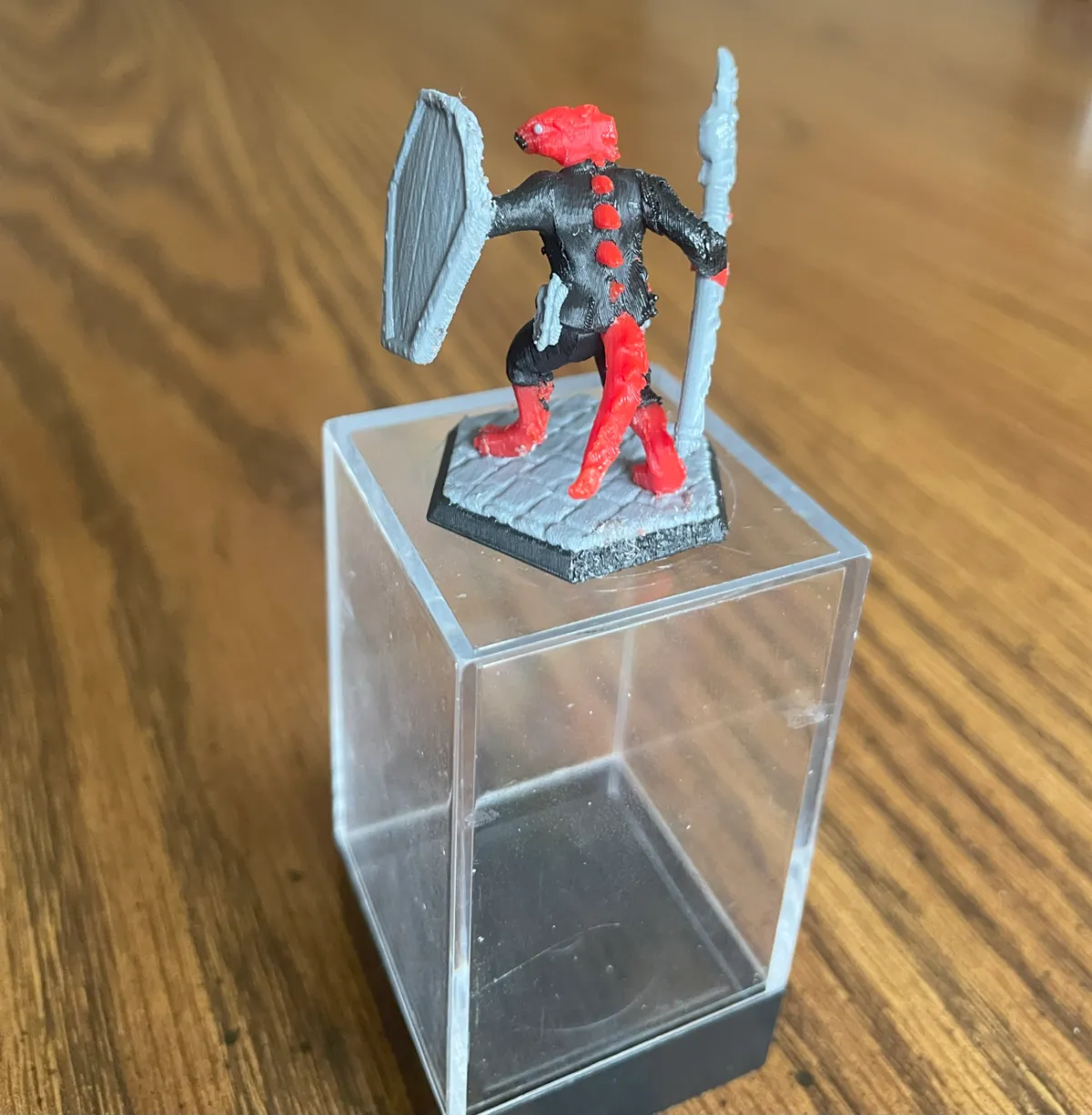 DnD Dragonborn Miniature: Suit, Trident, Shield, photo 3 of 4 - DnD Dragonborn Miniature: Suit, Trident, Shield Miniatures