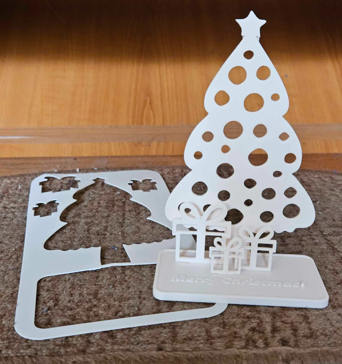 Christmas Pop-out Kit Card 200x100, photo 2 of 2 - Christmas Pop-out Kit Card 200x100 Gifts & Occasions