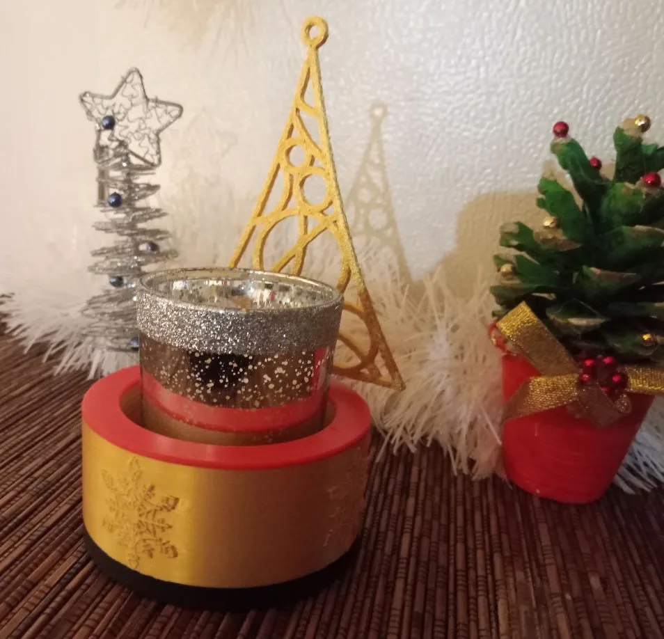 Christmas Candle Holder, photo 4 of 4 - Christmas Candle Holder Household