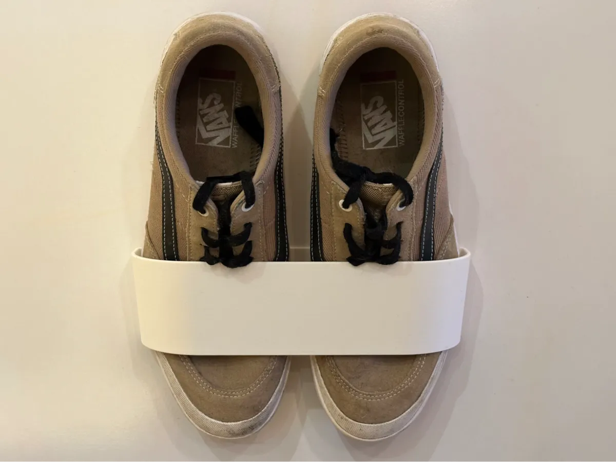 Wall Mounted Shoe Rack