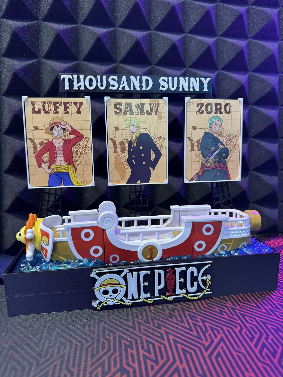 ESPOSITORE ONE PIECE FUNKO KINDER, photo 3 of 4 - ESPOSITORE ONE PIECE FUNKO KINDER Figurines & Collectibles