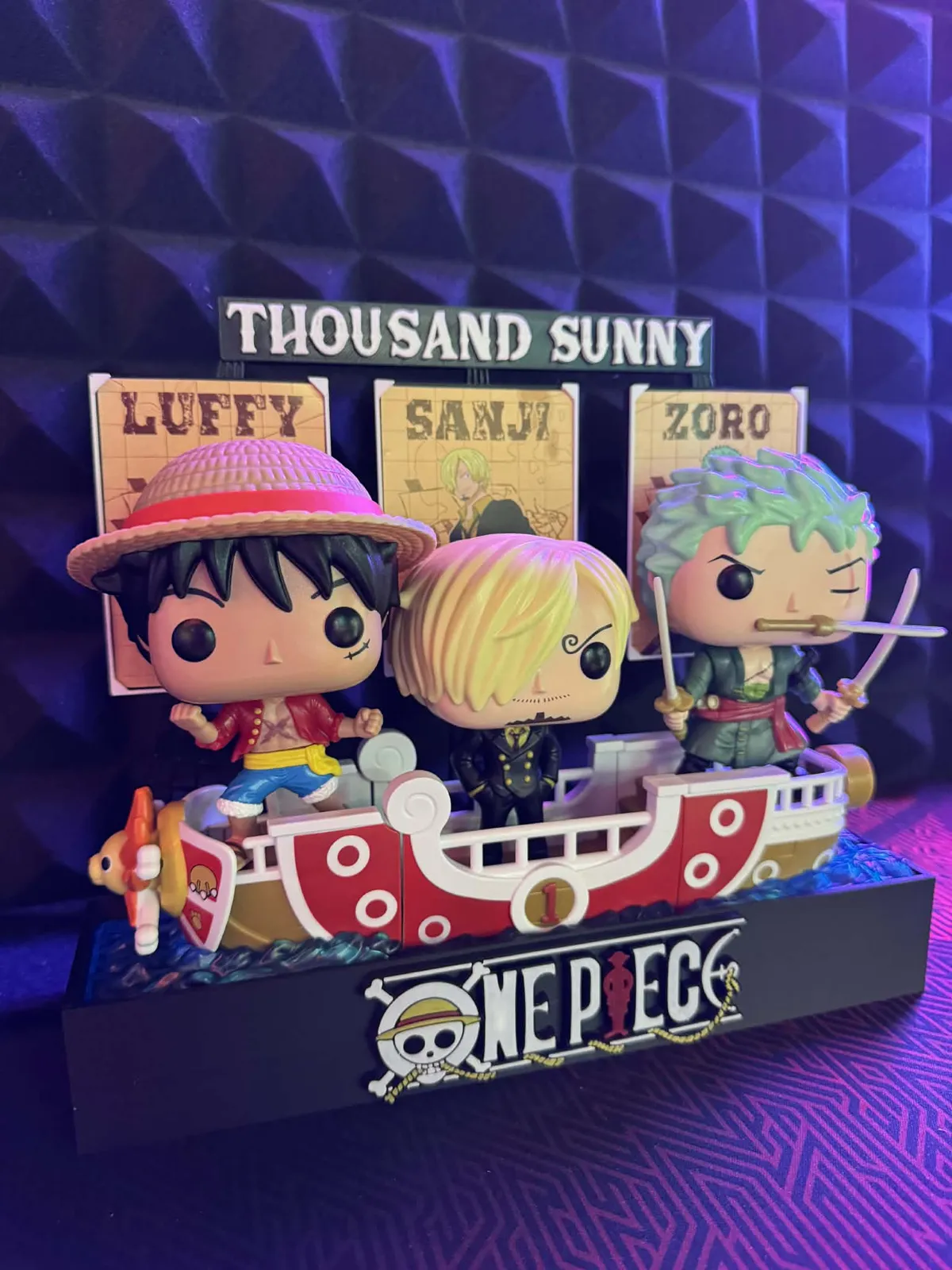 ESPOSITORE ONE PIECE FUNKO KINDER, photo 4 of 4 - ESPOSITORE ONE PIECE FUNKO KINDER Figurines & Collectibles