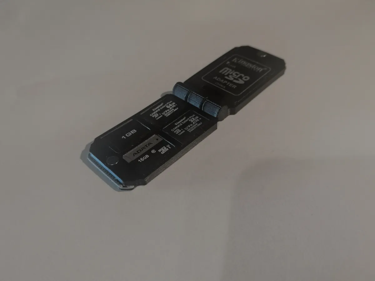 SD card holder /w magnets, photo 4 of 4 - SD card holder /w magnets Tools