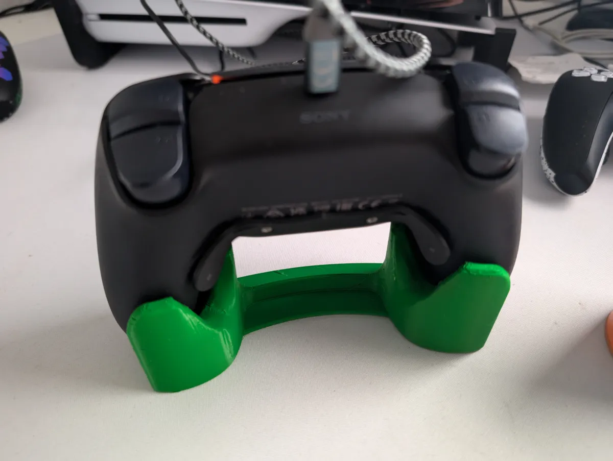 Ps5 Controller Stand, photo 3 of 4 - Ps5 Controller Stand Gaming Accessories