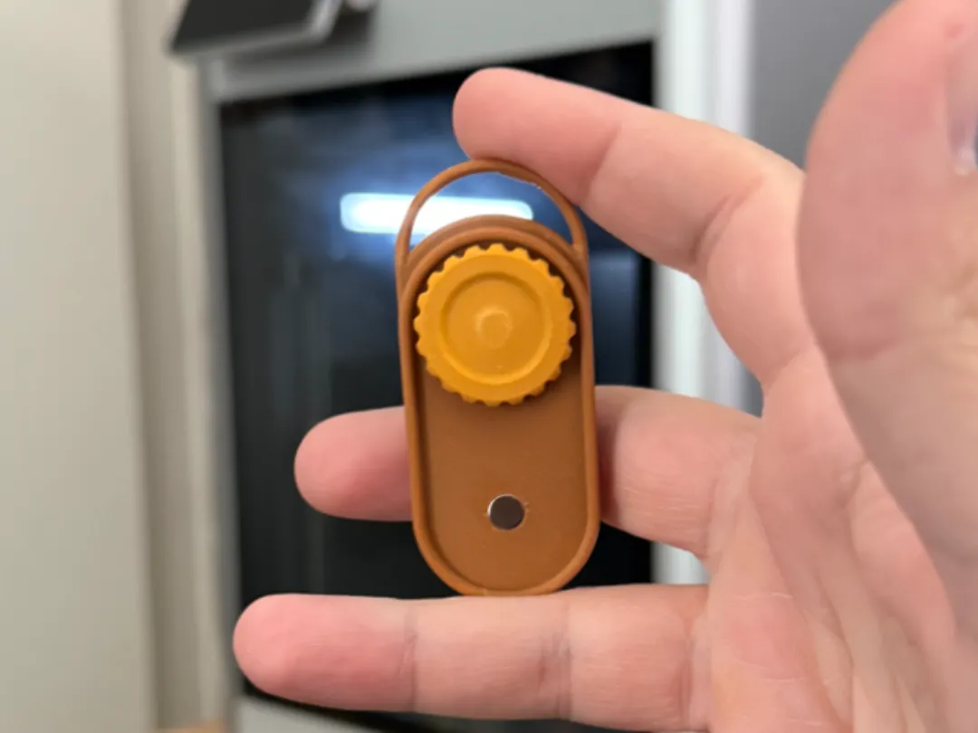 Keychain Fidget Slider 6x3 magnets - Gadgets, in stock in India