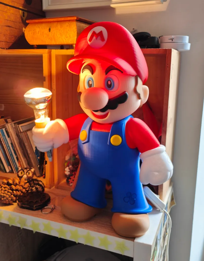 Lampe SUPER MARIO +30cm - Mario & Luigi Figures, in stock