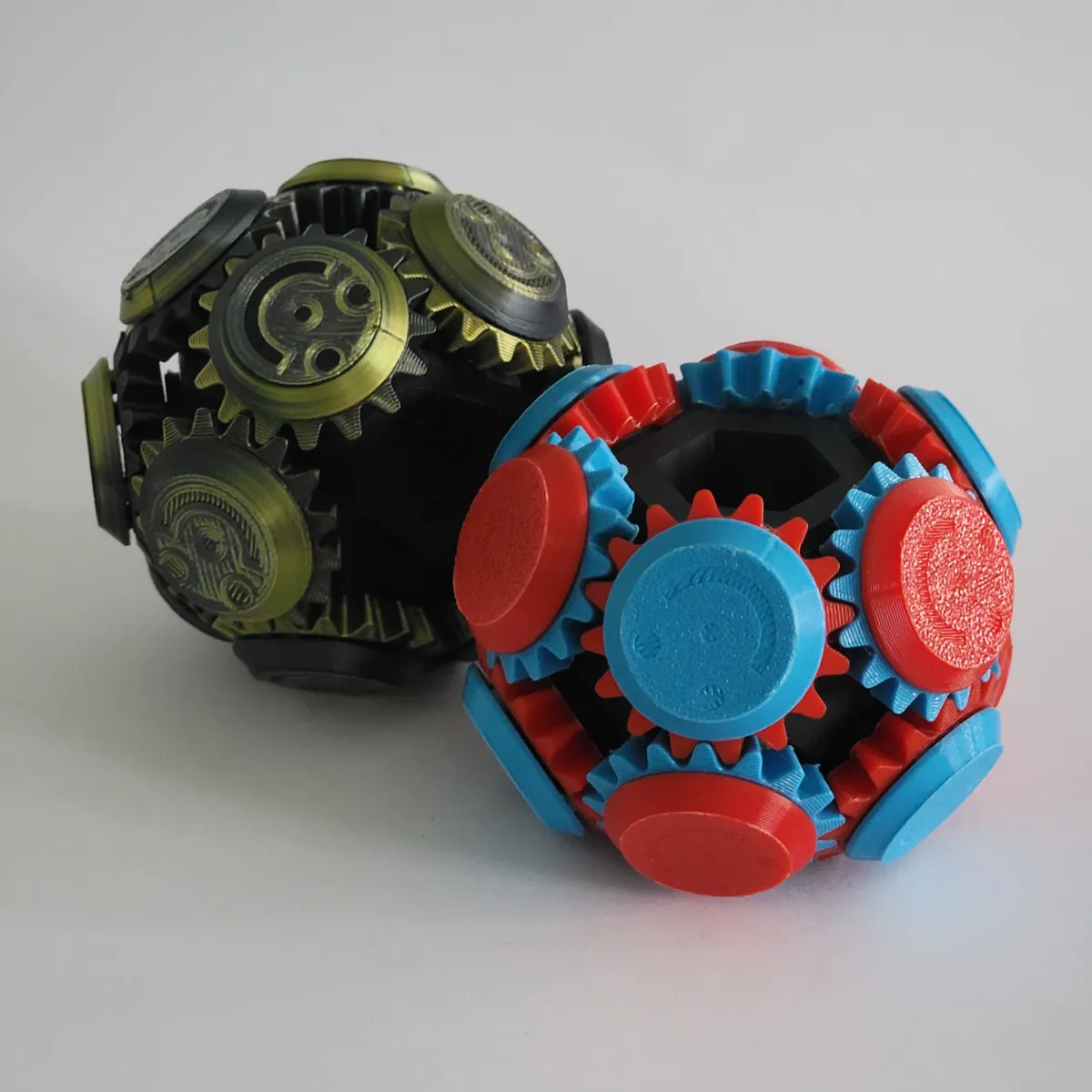 hYPER Fidget Toy - Beveled gear fidget spinner, photo 2 of 4 - hYPER Fidget Toy - Beveled gear fidget spinner Fidget & Sensory Toys