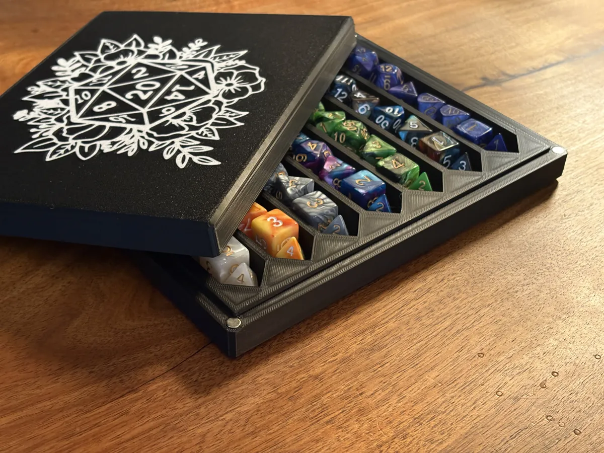 Dice Organizer Magnetic Lid with Rolling Tray, photo 3 of 4 - Dice Organizer Magnetic Lid with Rolling Tray Board Games & Tabletop