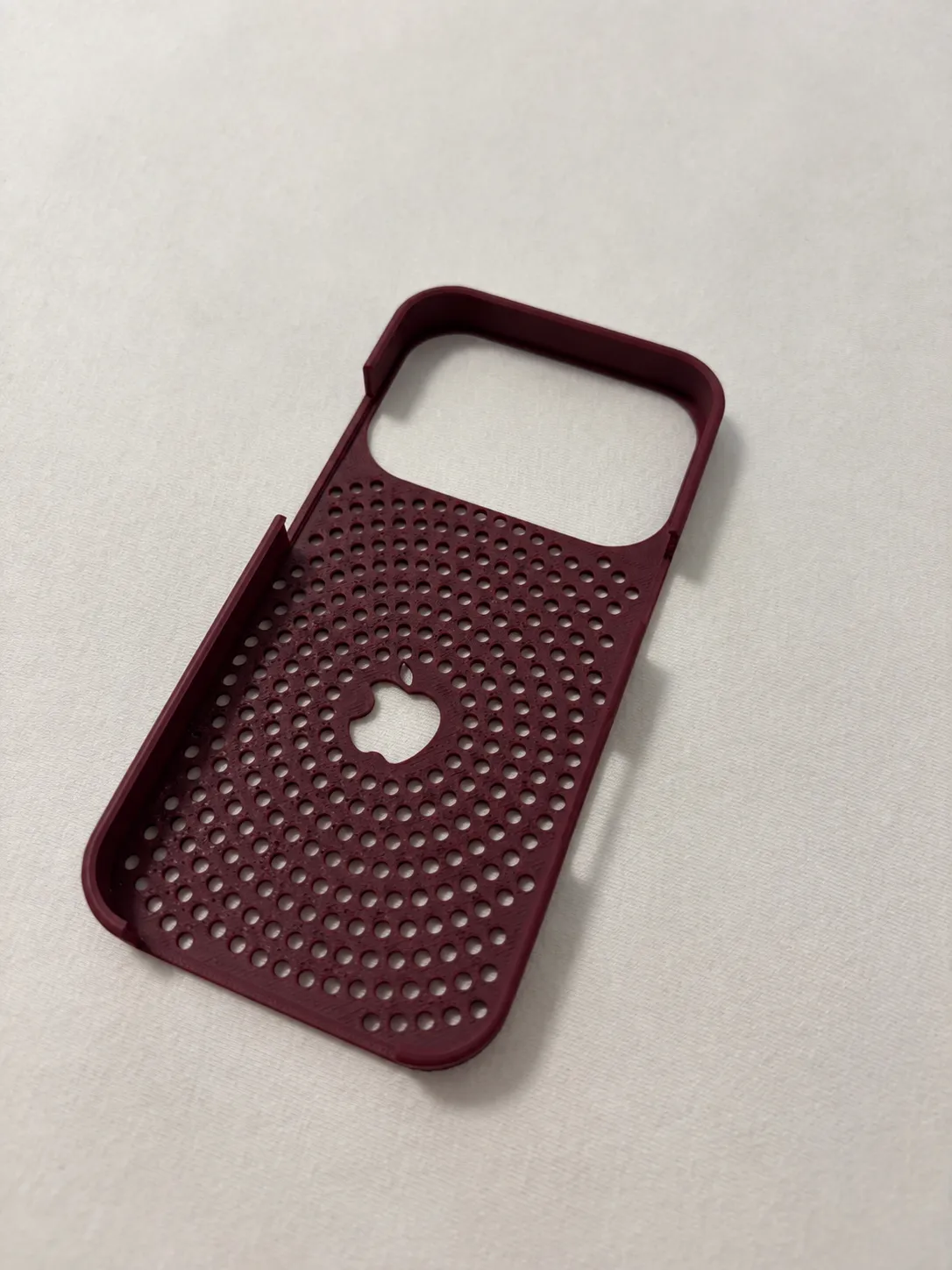iPhone 18 Pro case, photo 3 of 4 - iPhone 18 Pro case Hobby & DIY