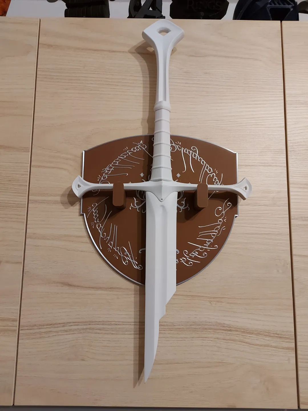 Gondor shield sword stand LOTR