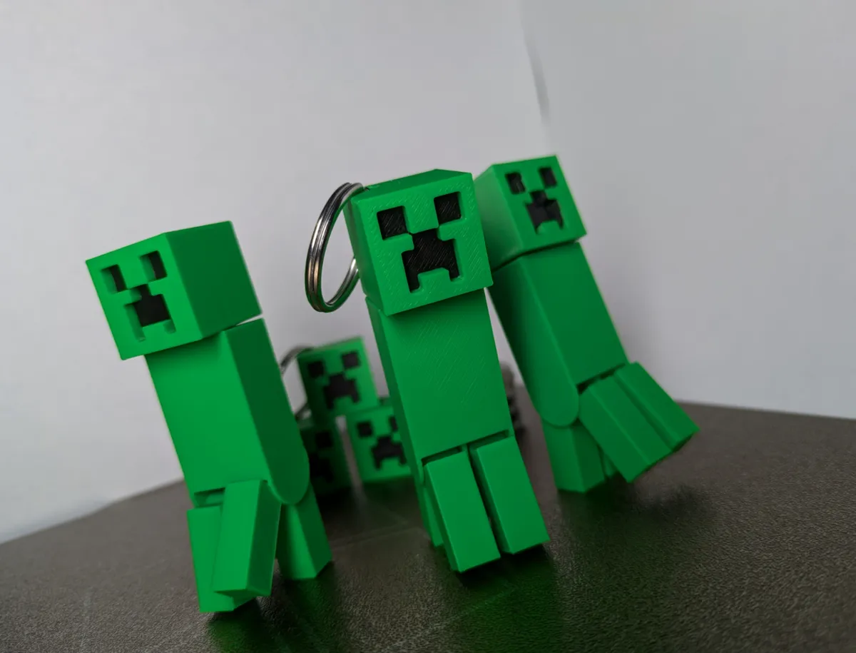 Creeper - Articulated - Articulated Characters & Robots, in stock