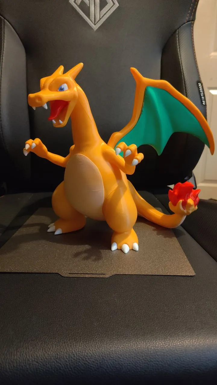 Charizard, photo 4 of 4 - Charizard Figurines & Collectibles