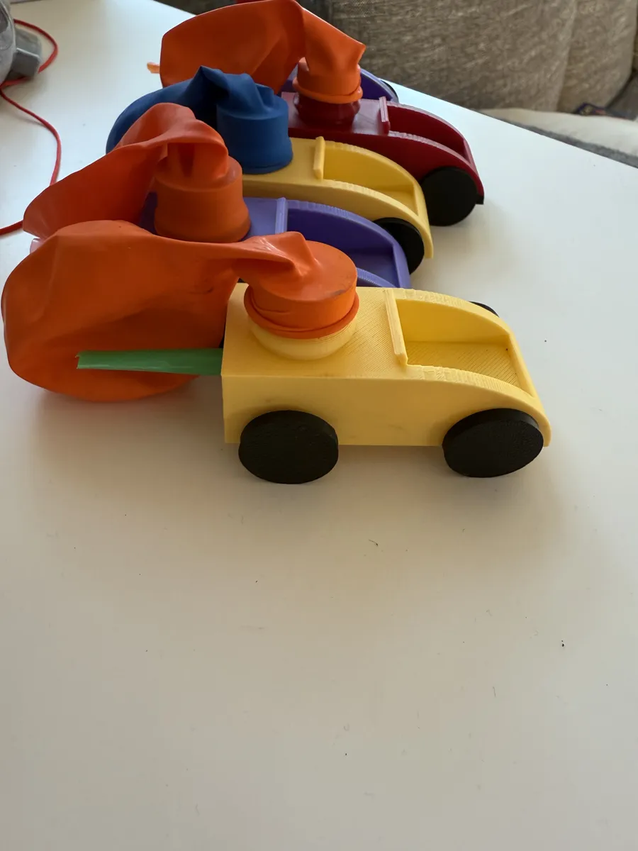 Balloon powered toy car with straw exhaust, photo 3 of 4 - Balloon powered toy car with straw exhaust Kids & Baby