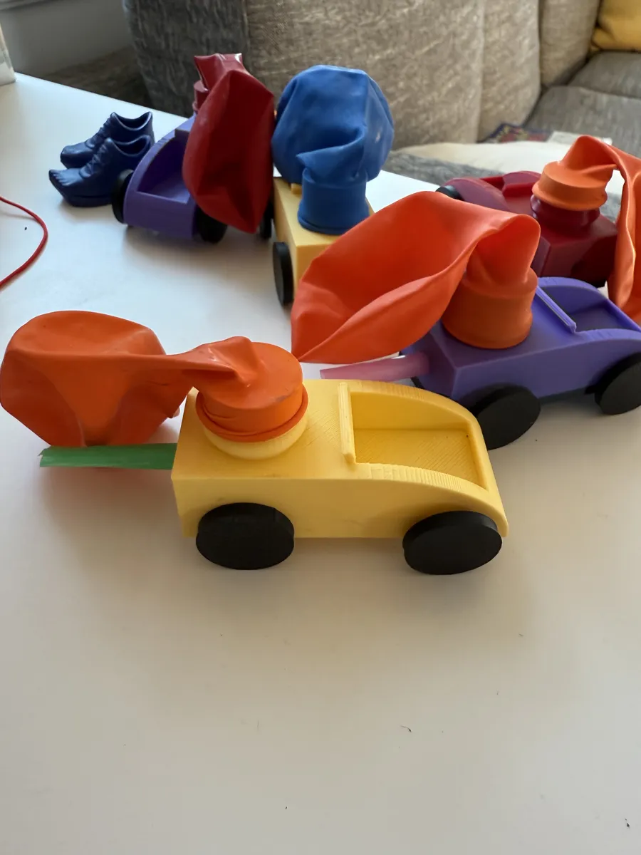 Balloon powered toy car with straw exhaust, photo 4 of 4 - Balloon powered toy car with straw exhaust Kids & Baby