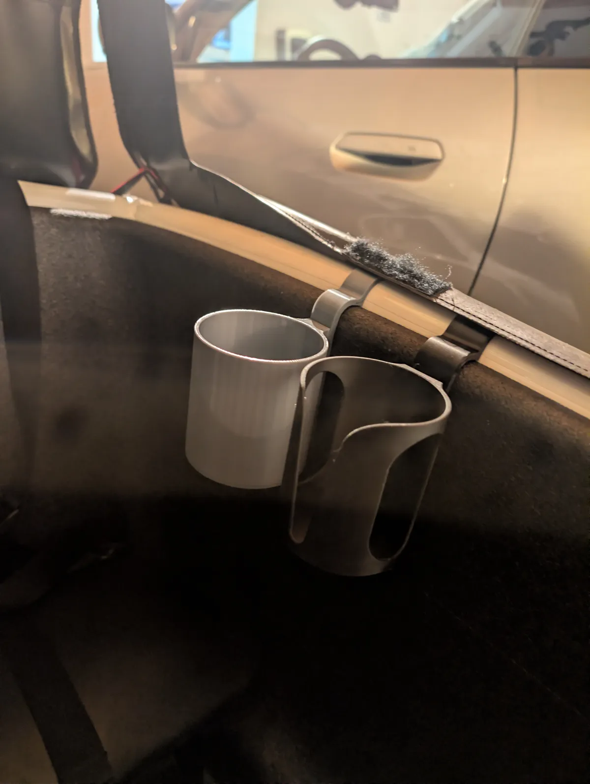 Urban Arrow Bottle Holder V2, photo 4 of 4 - Urban Arrow Bottle Holder V2 Travel & Everyday Carry