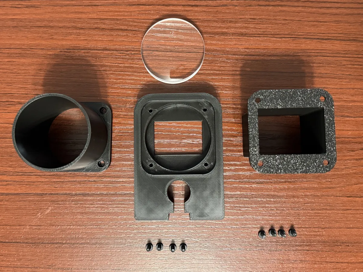 V2 - 35mm Analog Film Scanner for iPhone 16 Pro, photo 3 of 4 - V2 - 35mm Analog Film Scanner for iPhone 16 Pro Camera & Photography