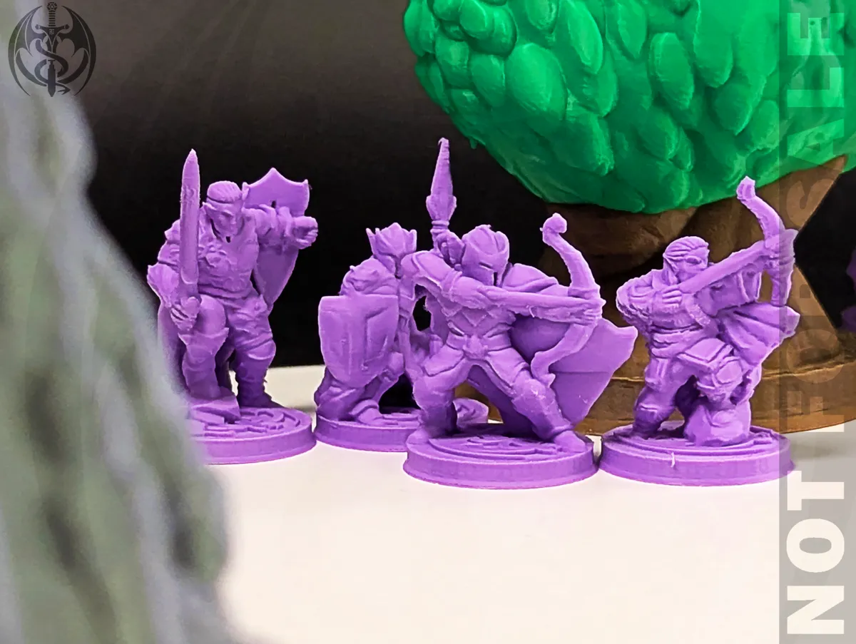 High Elf 8 Pack - 32mm miniatures, photo 3 of 4 - High Elf 8 Pack - 32mm miniatures Figurines & Collectibles