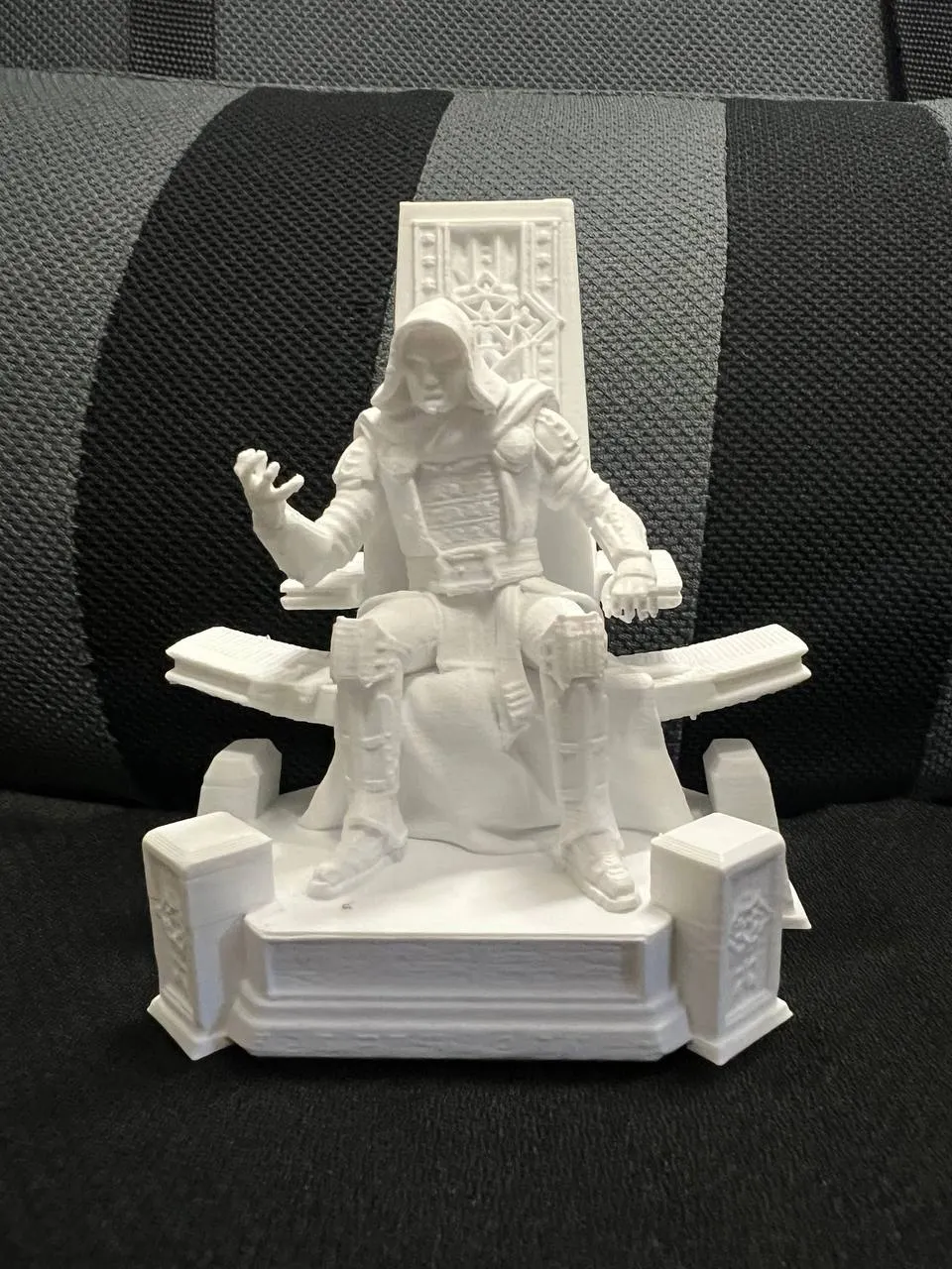 Dr. Doom - Dottor Doom - Marvel Figure trono, photo 2 of 4 - Dr. Doom - Dottor Doom - Marvel Figure trono Figurines & Collectibles