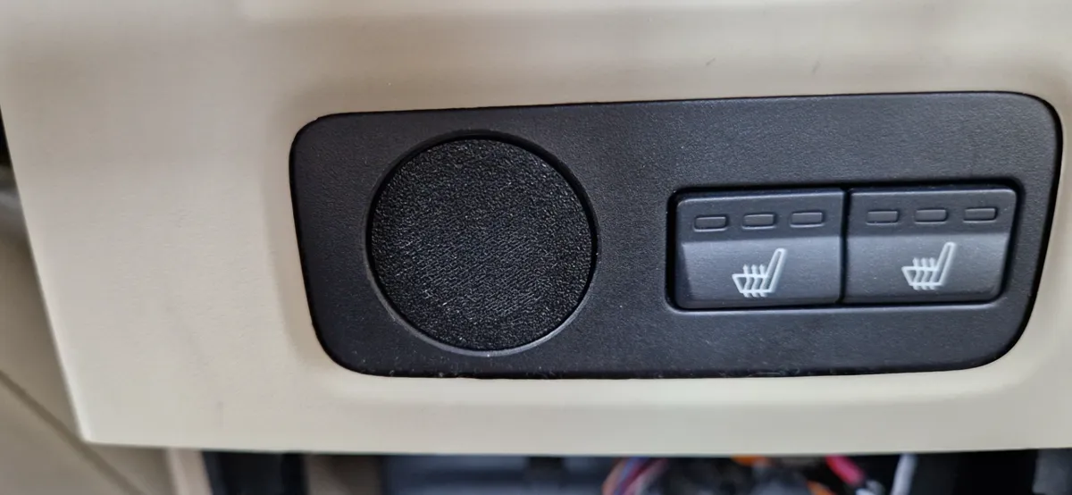 cigarette lighter socket cover