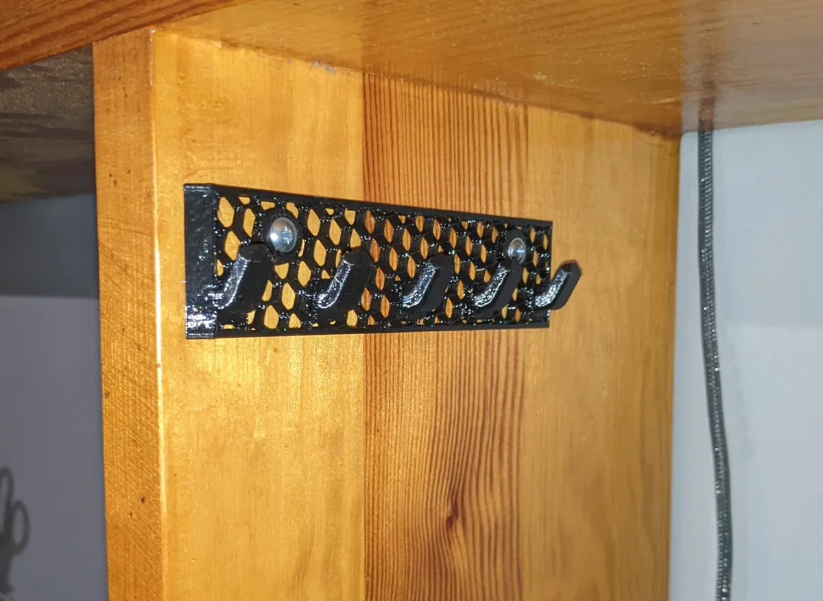 Key hooks, photo 2 of 3 - Key hooks Tools