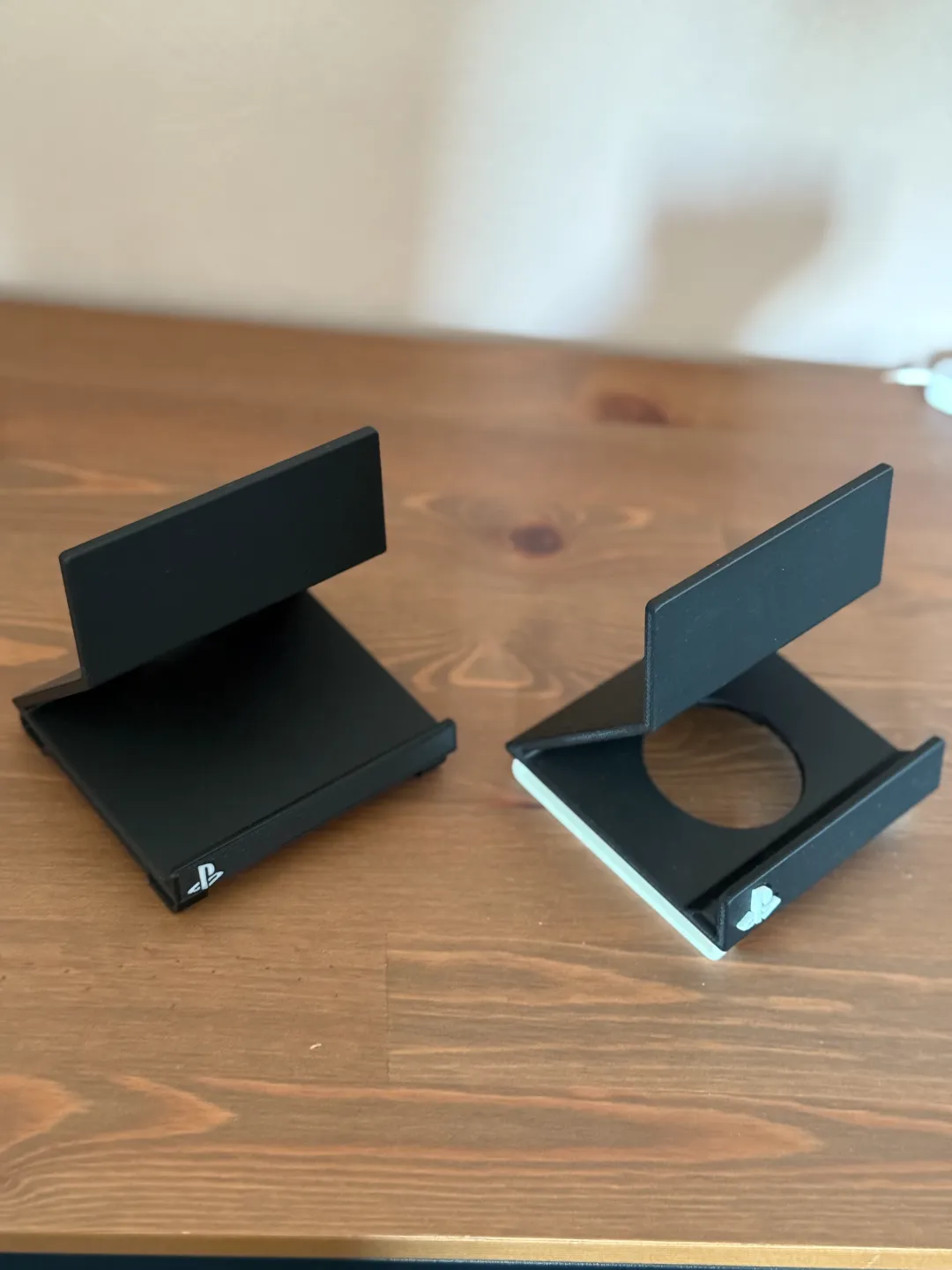 Playstation Portal Stand V2, photo 3 of 4 - Playstation Portal Stand V2 Gaming Accessories