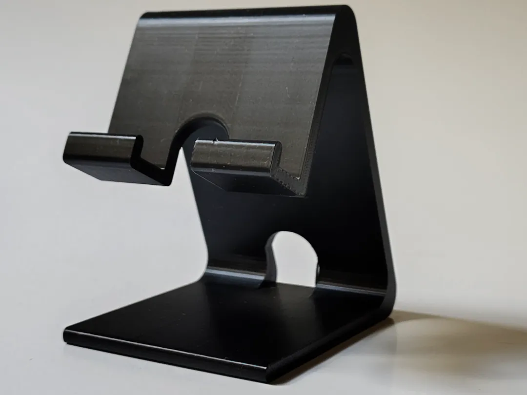 Phone Stand with Cable Space