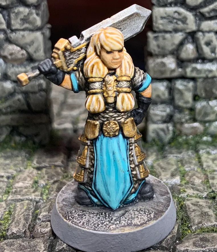 Female dwarf fighter Dnd Miniature, photo 3 of 4 - Female dwarf fighter Dnd Miniature Board Games & Tabletop