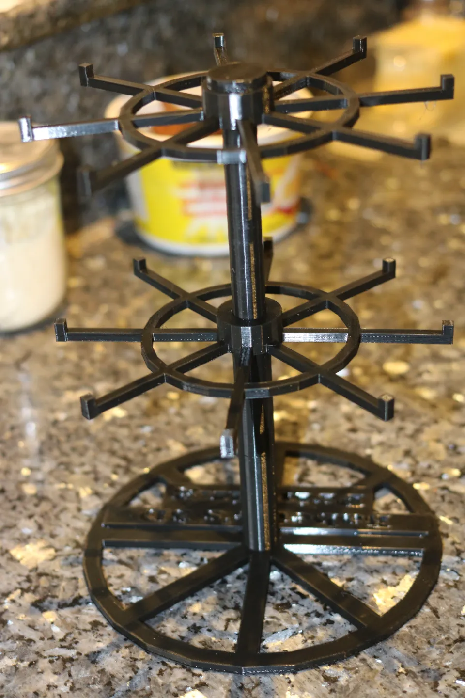 KEY CHAIN STAND DISPLAY KEYCHAIN SPINNING