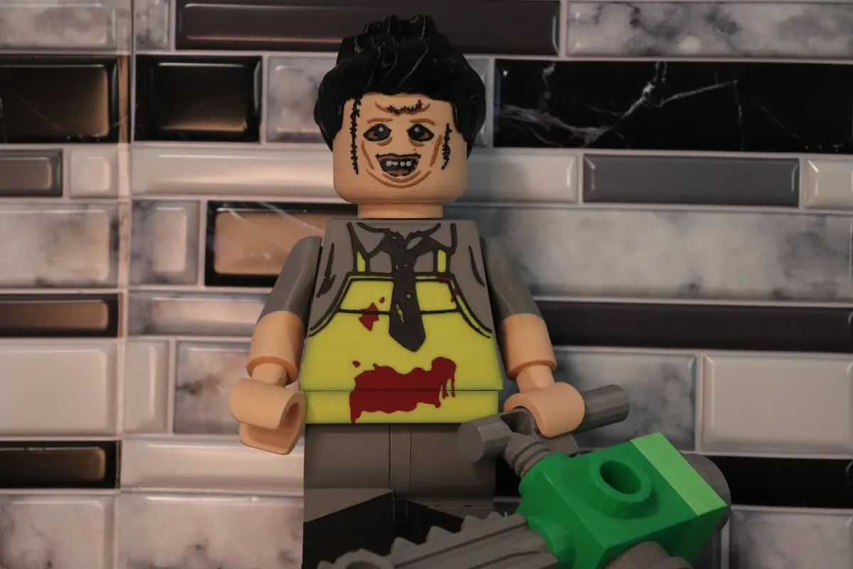 HORROR *Leatherface* Texas Chainsaw Big Brick 500%, photo 3 of 4 - HORROR *Leatherface* Texas Chainsaw Big Brick 500% Props & Cosplay