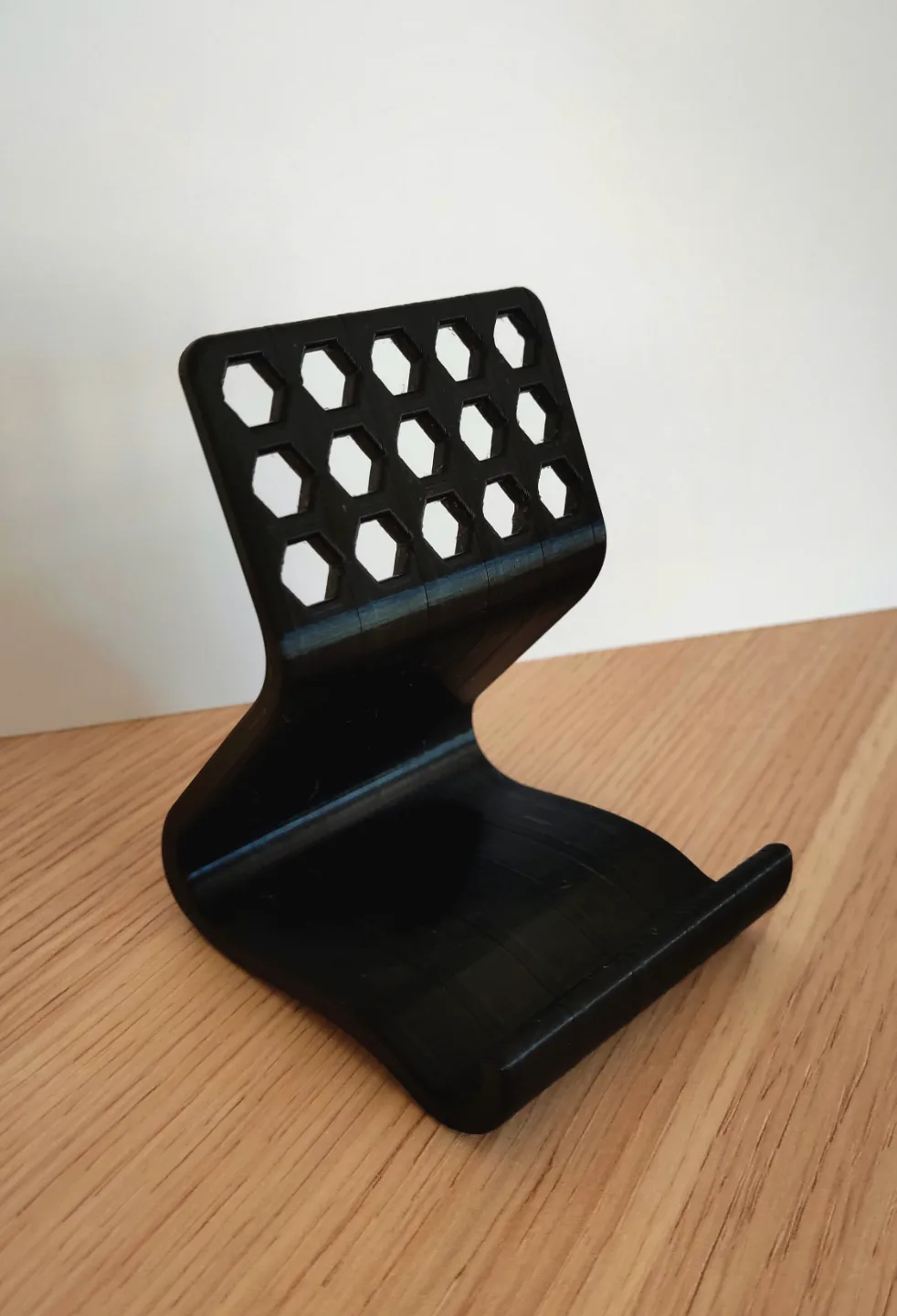 Phone Stand, photo 2 of 4 - Phone Stand Tools
