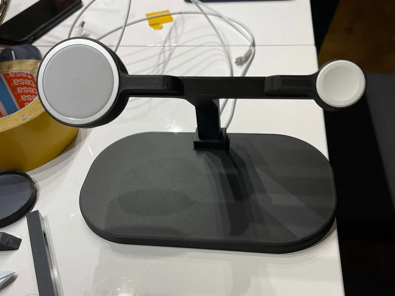 Magsafe / Apple Watch Charging Station - Apple Watch Stands, in stock in India