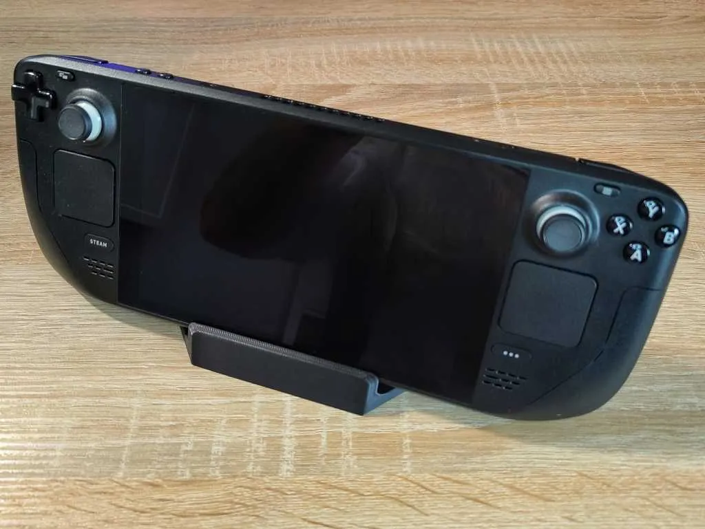 Simple dock for the Steam Deck, photo 2 of 2 - Simple dock for the Steam Deck Gaming Accessories
