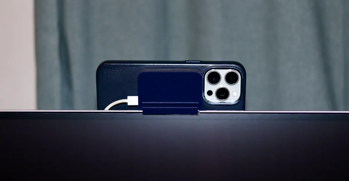 iPhone continuity mount for monitors (Magsafe) - Office, in stock in India