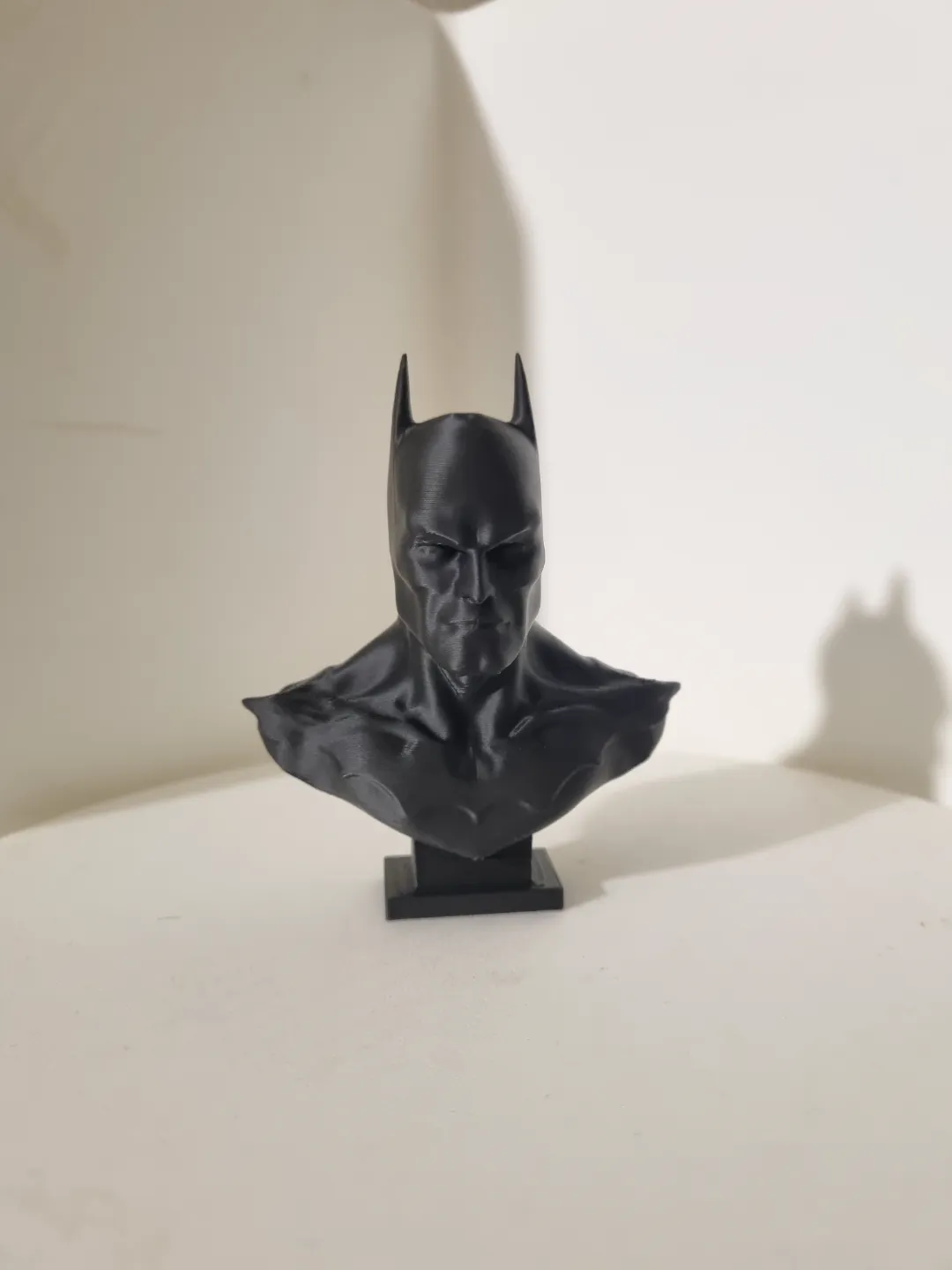 Batman Bust, photo 3 of 4 - Batman Bust Figurines & Collectibles