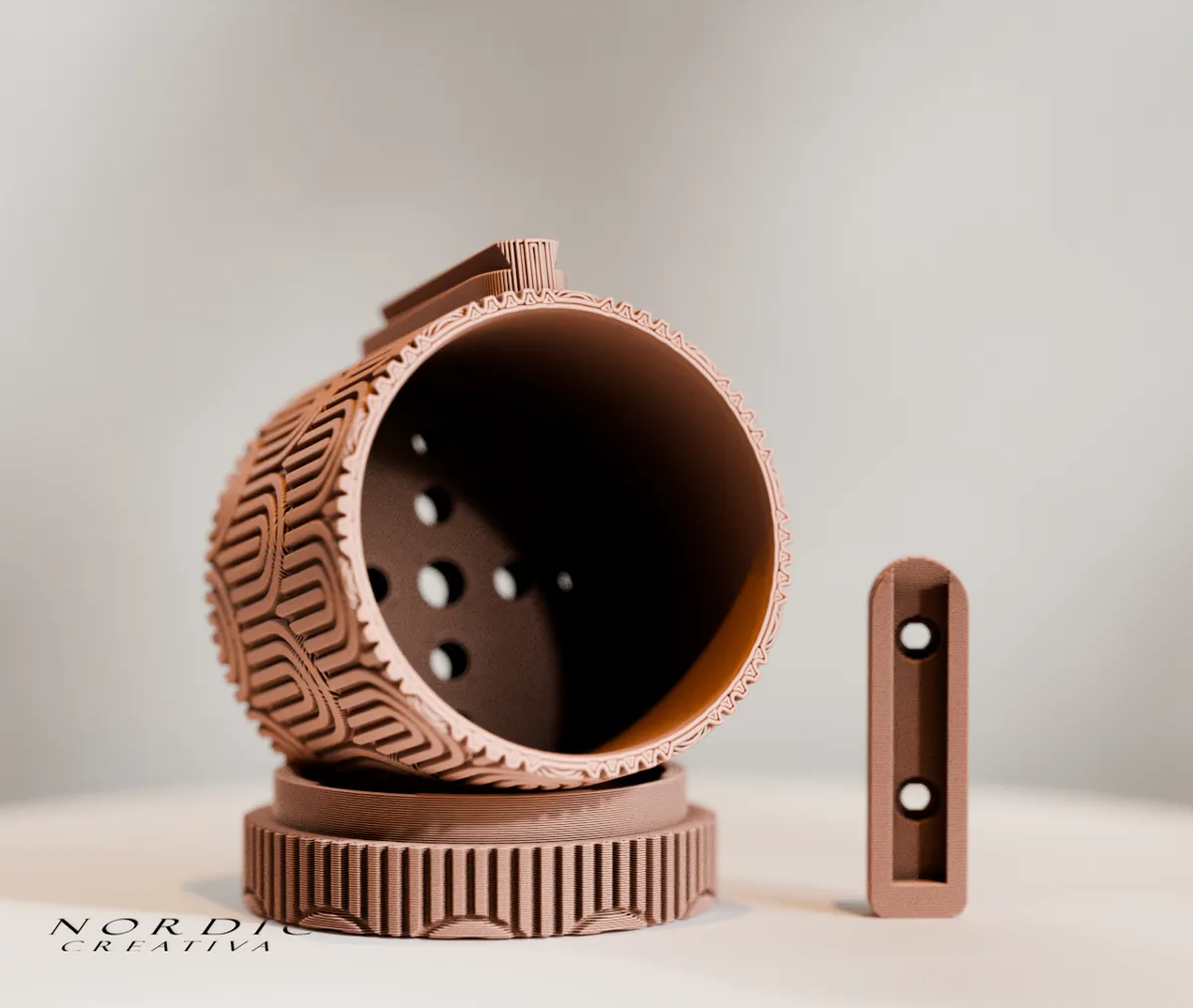 Arc Textured Wall Planter - Art Deco, photo 4 of 4 - Arc Textured Wall Planter - Art Deco Garden & Outdoor