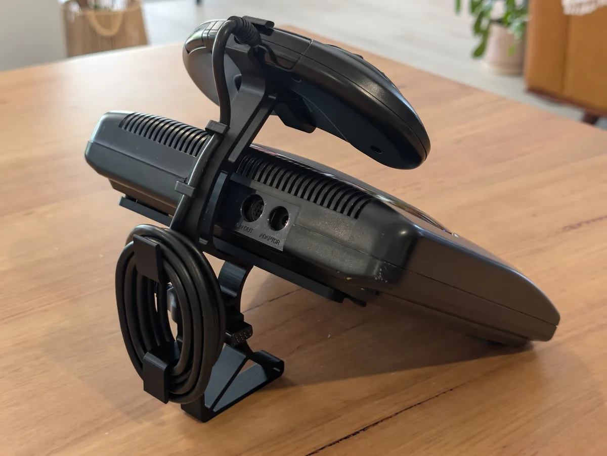 Sega Genesis 2 / Mega Drive 2 - Display Stand, photo 3 of 4 - Sega Genesis 2 / Mega Drive 2 - Display Stand Figurines & Collectibles
