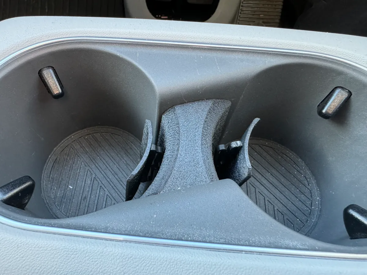 Ioniq 5 cup holder insert