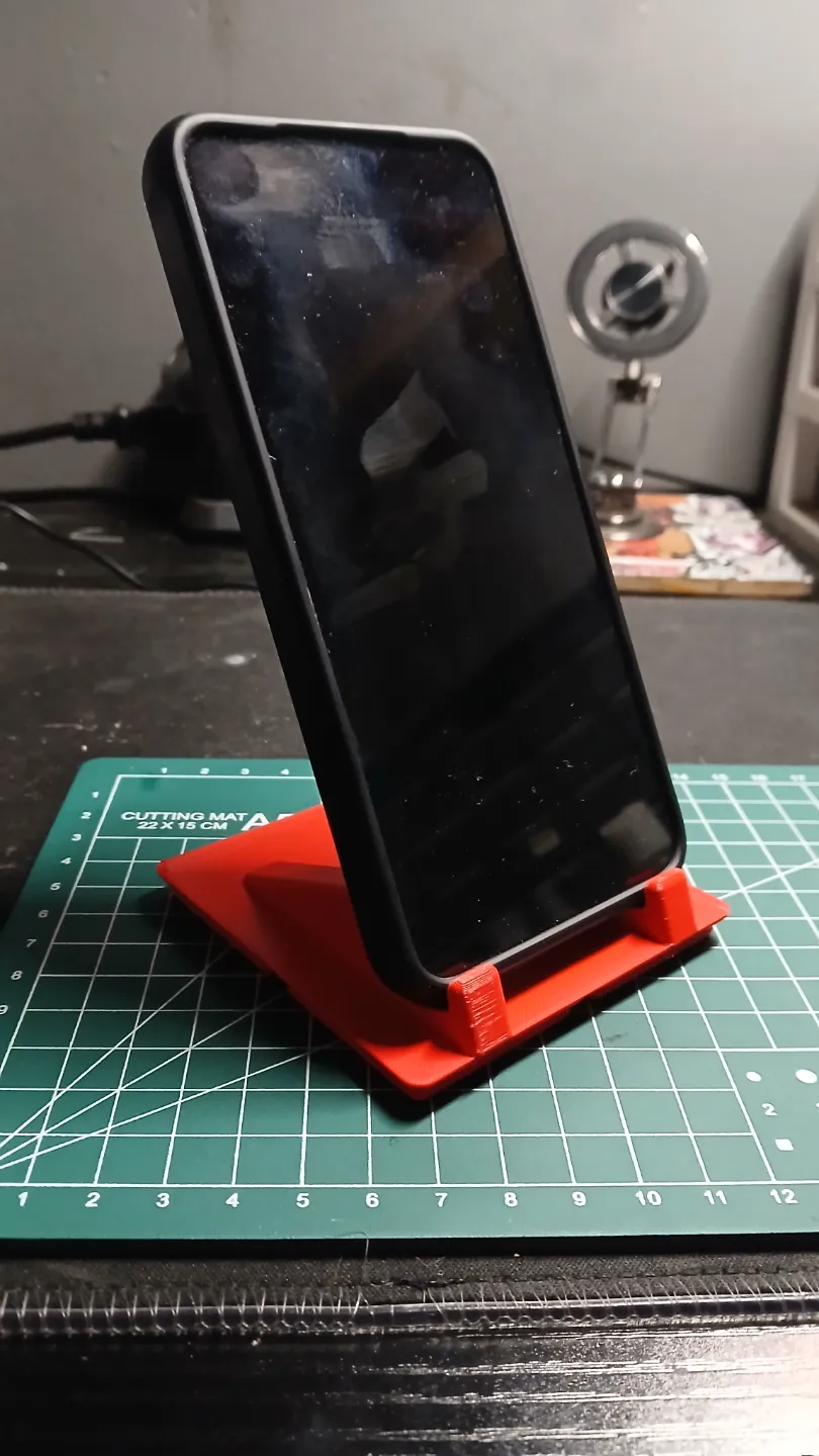 Gridfinity 2x2 Phone Stand, photo 3 of 3 - Gridfinity 2x2 Phone Stand Tools
