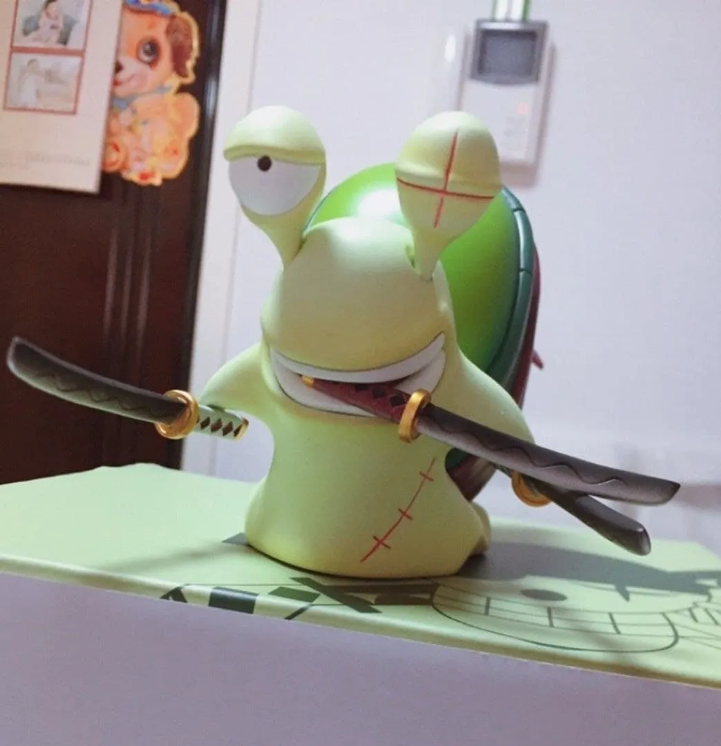 Radio Snail ZORO One piece - den den musho ZORO, photo 2 of 4 - Radio Snail ZORO One piece - den den musho ZORO Toys & Games