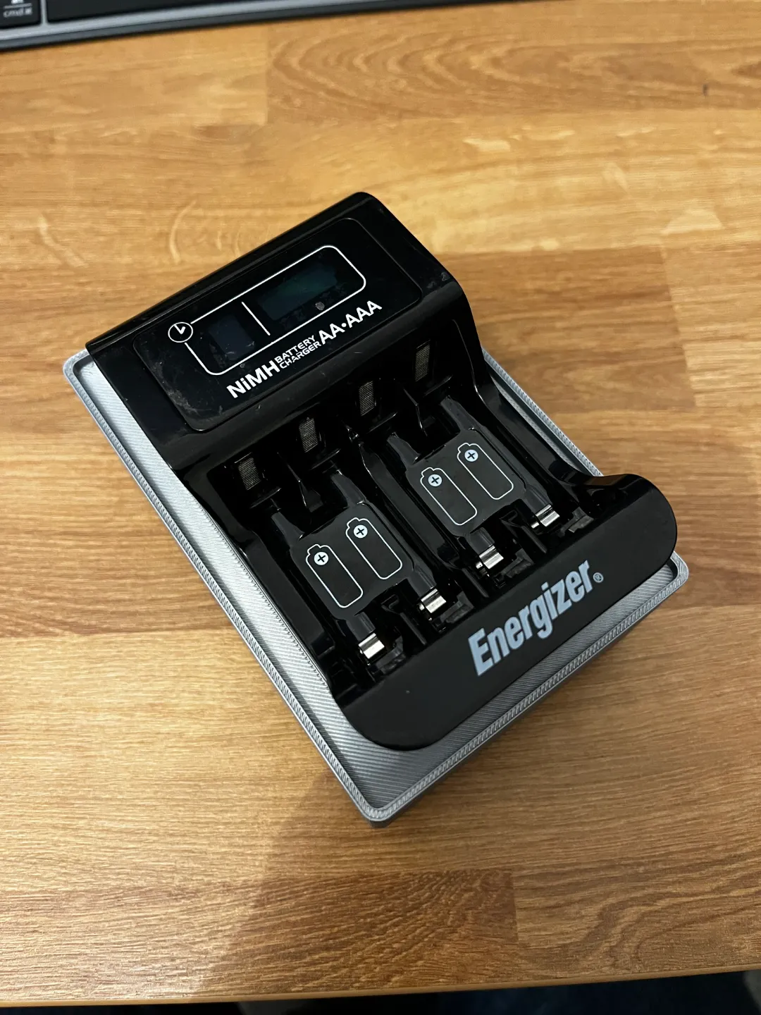 Gridfinity Battery Charger bin Energizer CHP42UK, photo 2 of 4 - Gridfinity Battery Charger bin Energizer CHP42UK Tools