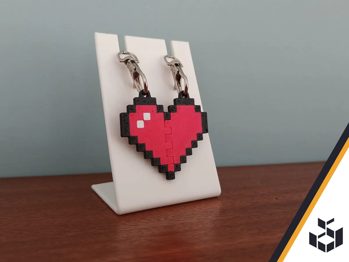 8-Bit Pixel Heart Keychains, photo 4 of 4 - 8-Bit Pixel Heart Keychains Toys & Games