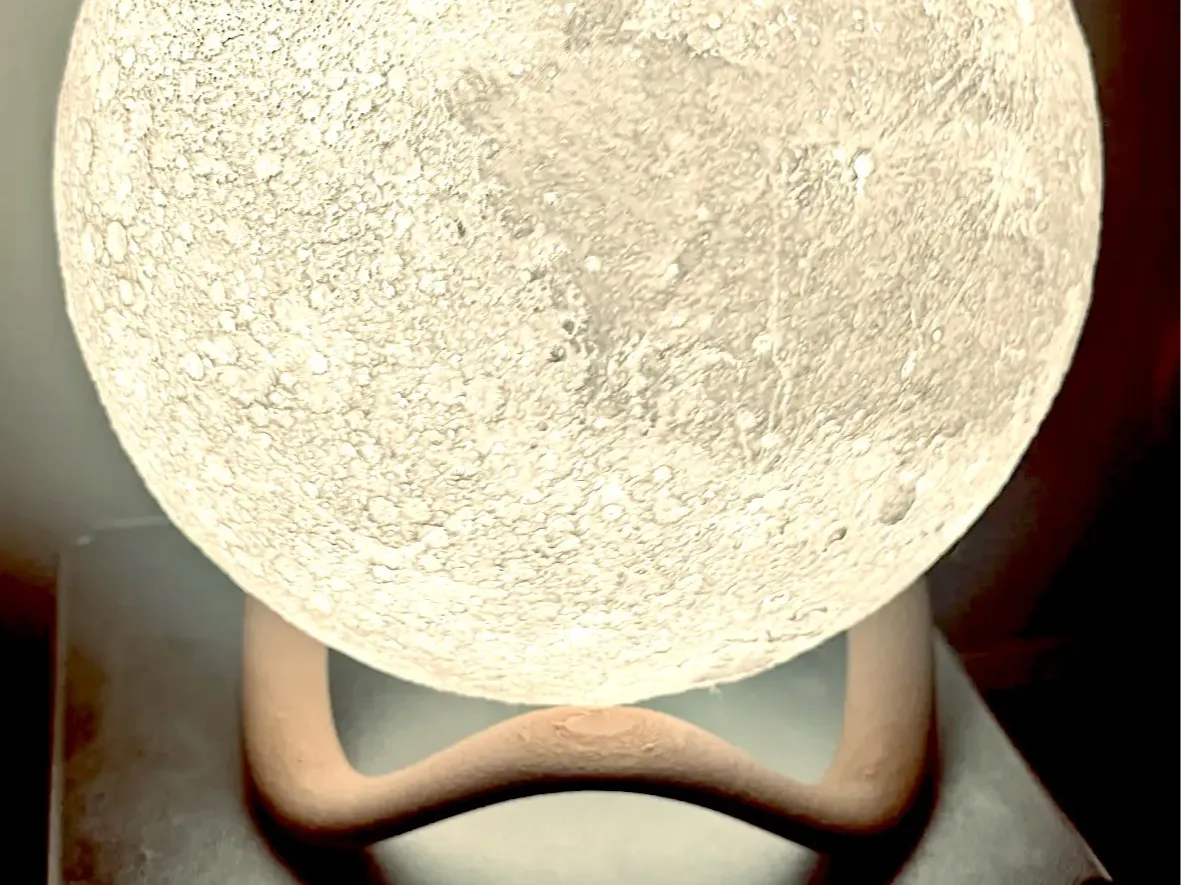 LARGE+BRIGHT Moon Lamp Modern Wavy Base