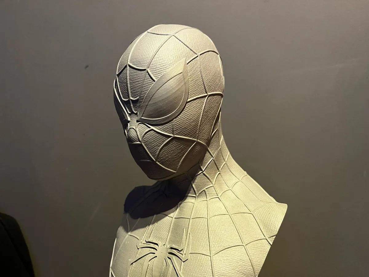 SpiderMan Bust, photo 4 of 4 - SpiderMan Bust Figurines & Collectibles