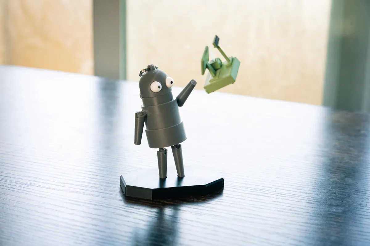 Semibot - R.E.P.O, photo 3 of 4 - Semibot - R.E.P.O Figurines & Collectibles