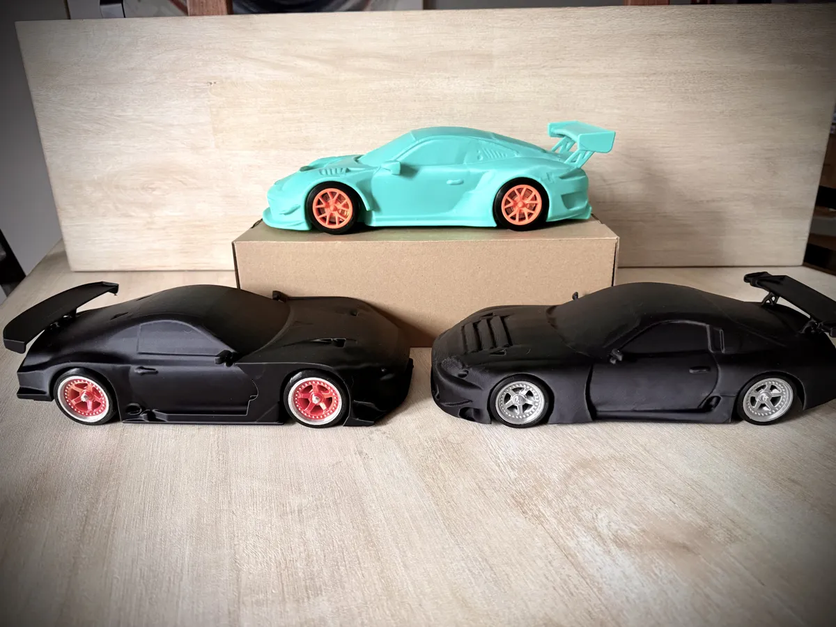 Porsche 911 GT3 R (992.1) Large Scale Race car!, photo 3 of 4 - Porsche 911 GT3 R (992.1) Large Scale Race car! Models, RC & Drones