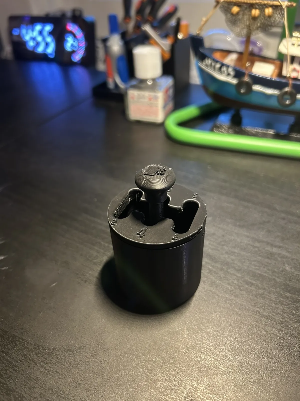 audi gear shifter fidget, photo 3 of 4 - audi gear shifter fidget Fidget & Sensory Toys